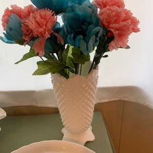 Fenton Hobnail Vase